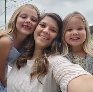 Meet your Posher, Stacy